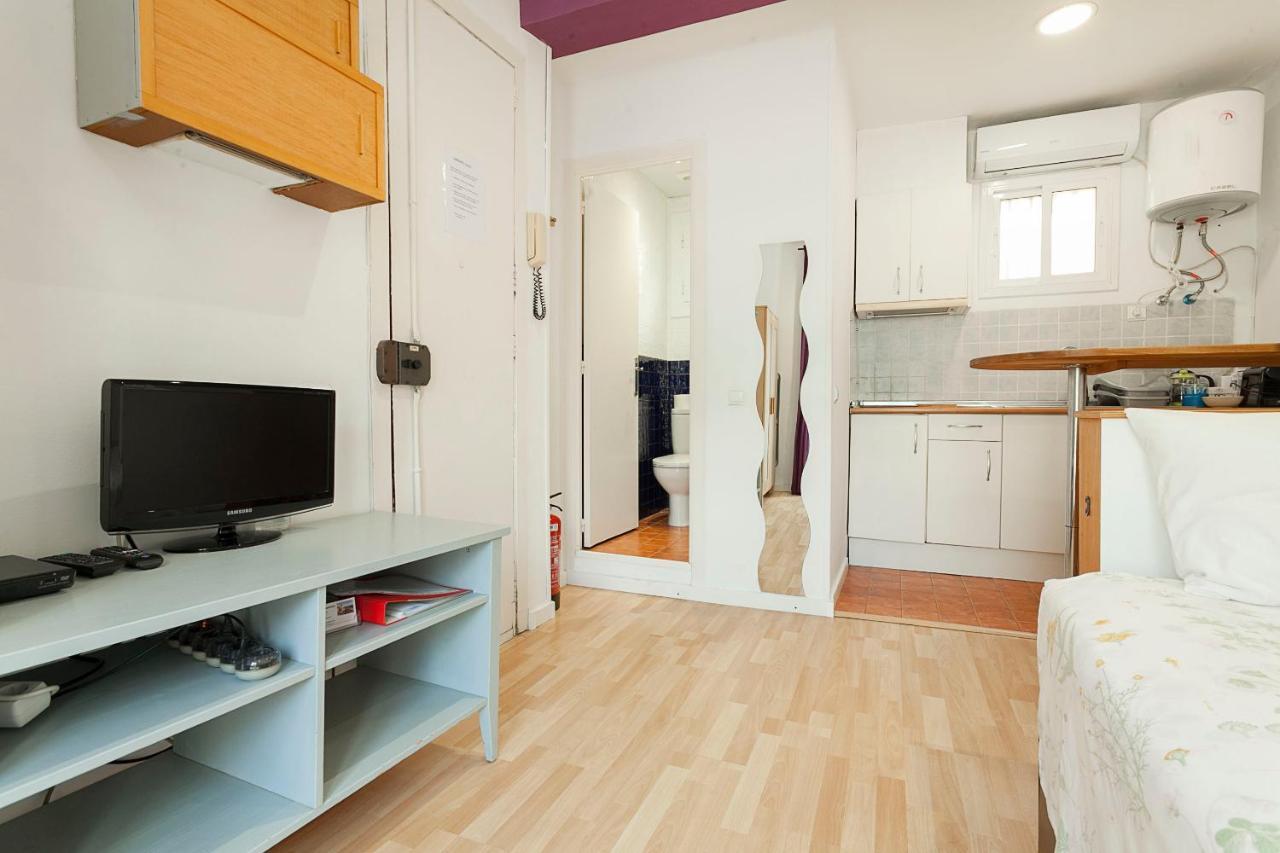 Sagrada Familia Apartament — Photos 1